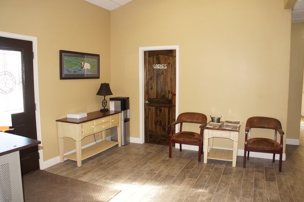 5274 Texas 185, Victoria, TX 77905